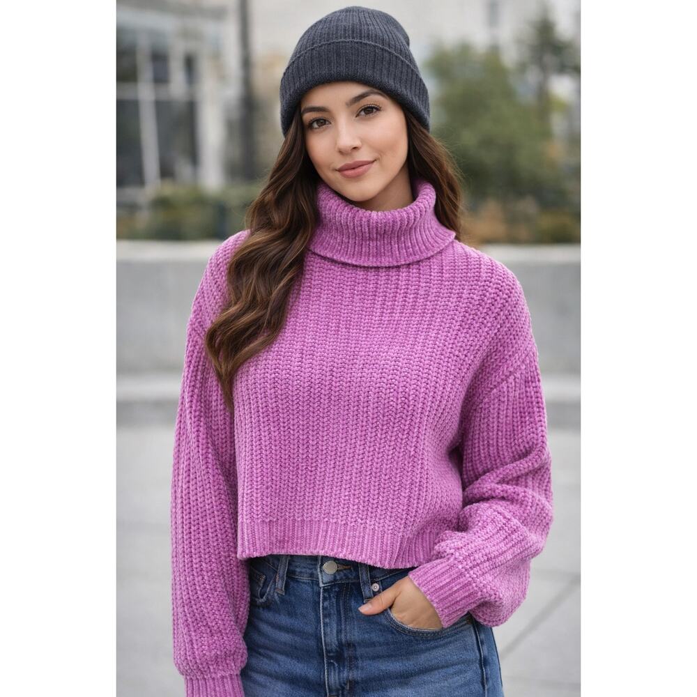 Zenana Pink Chenille Turtleneck Sweater Women's M Cropped Cozy Soft Knit